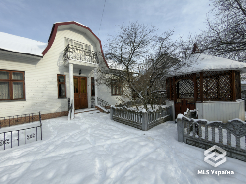 Будинок на 2-пров. Семенюка Олега